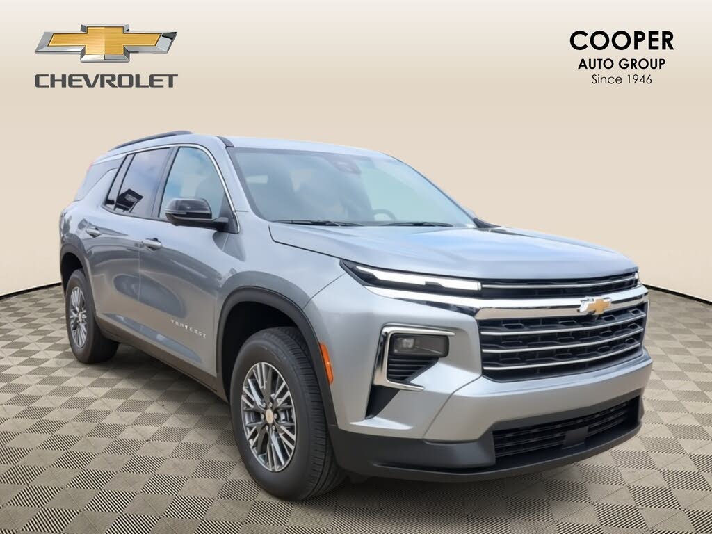 2026 Chevrolet Traverse LT FWD