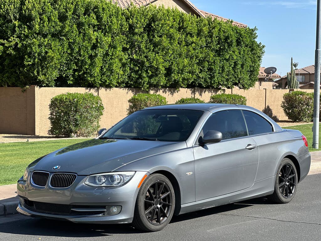 2011 BMW 3 Series 328i Convertible RWD
