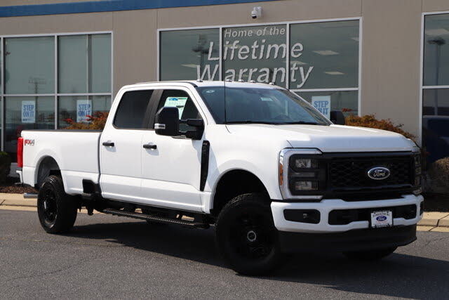 2026 Ford F-250 Super Duty XL Crew Cab 4WD