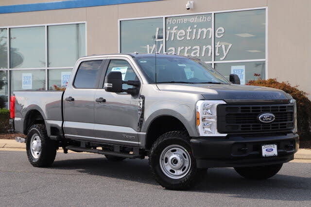 2026 Ford F-350 Super Duty XL Crew Cab 4WD