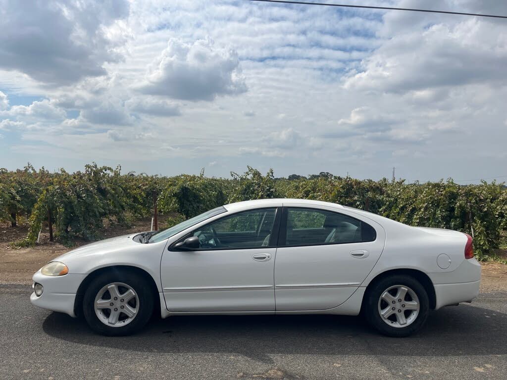 2002 Dodge Intrepid ES FWD