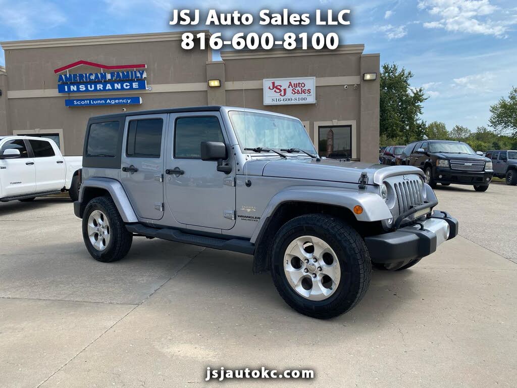 2015 Jeep Wrangler Unlimited Sahara 4WD