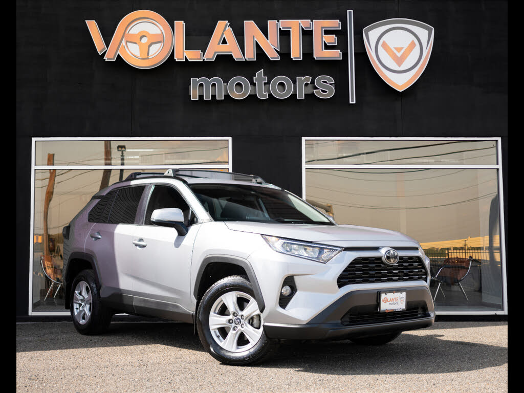 2021 Toyota RAV4 XLE FWD