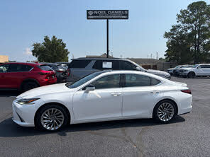Lexus ES 350 Ultra Luxury FWD
