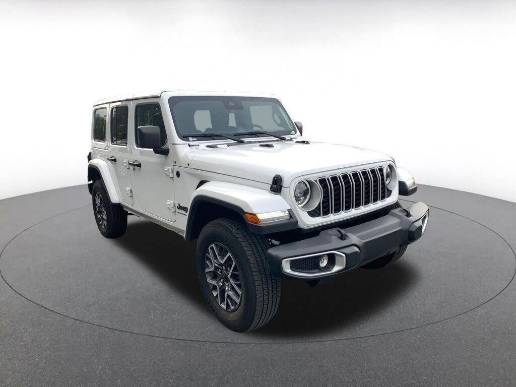 2025 Jeep Wrangler Sahara 4-Door 4WD