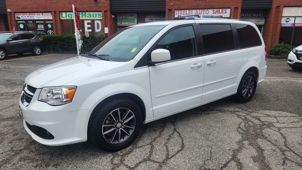 2017 Dodge Grand Caravan SXT Premium Plus FWD