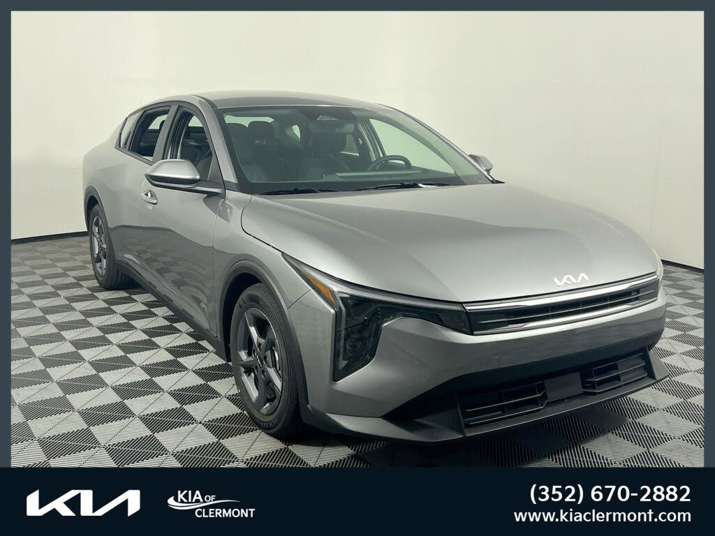 2025 Kia K4 LXS FWD