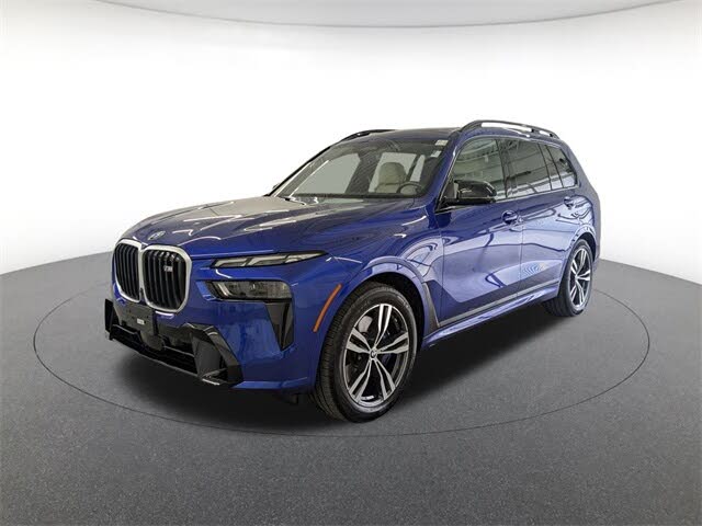 2025 BMW X7 M60i AWD