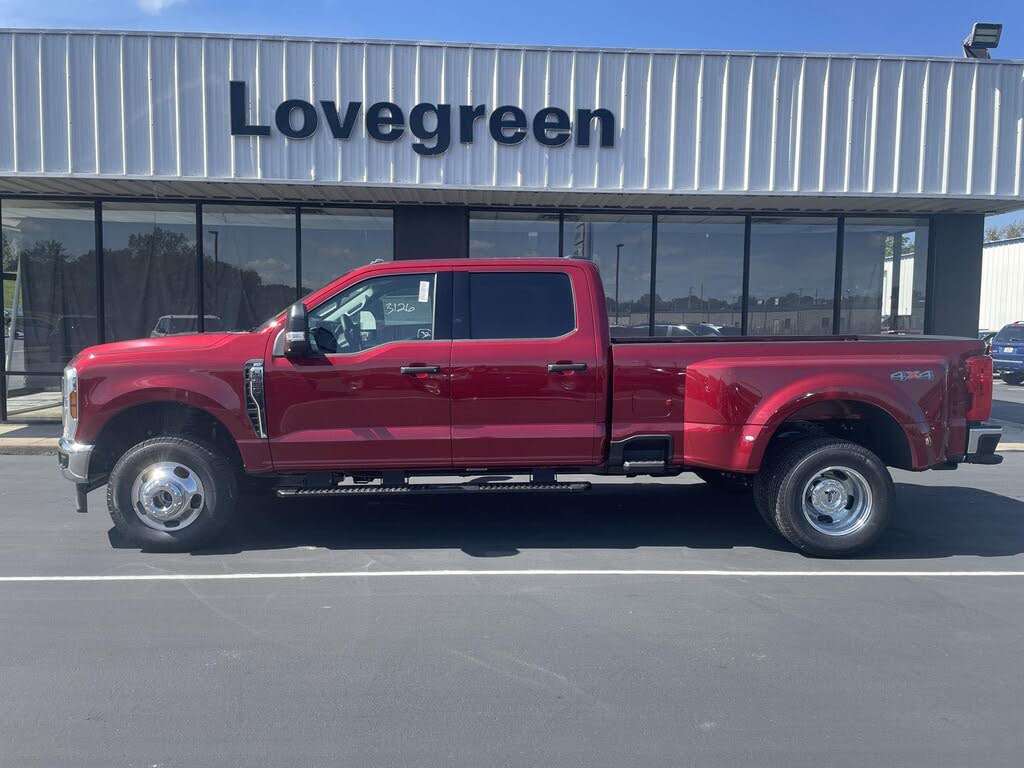 2026 Ford F-350 Super Duty XLT Crew Cab LB DRW 4WD