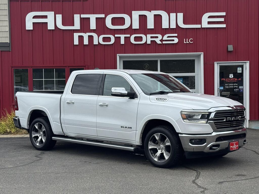 2019 RAM 1500 Laramie Crew Cab 4WD