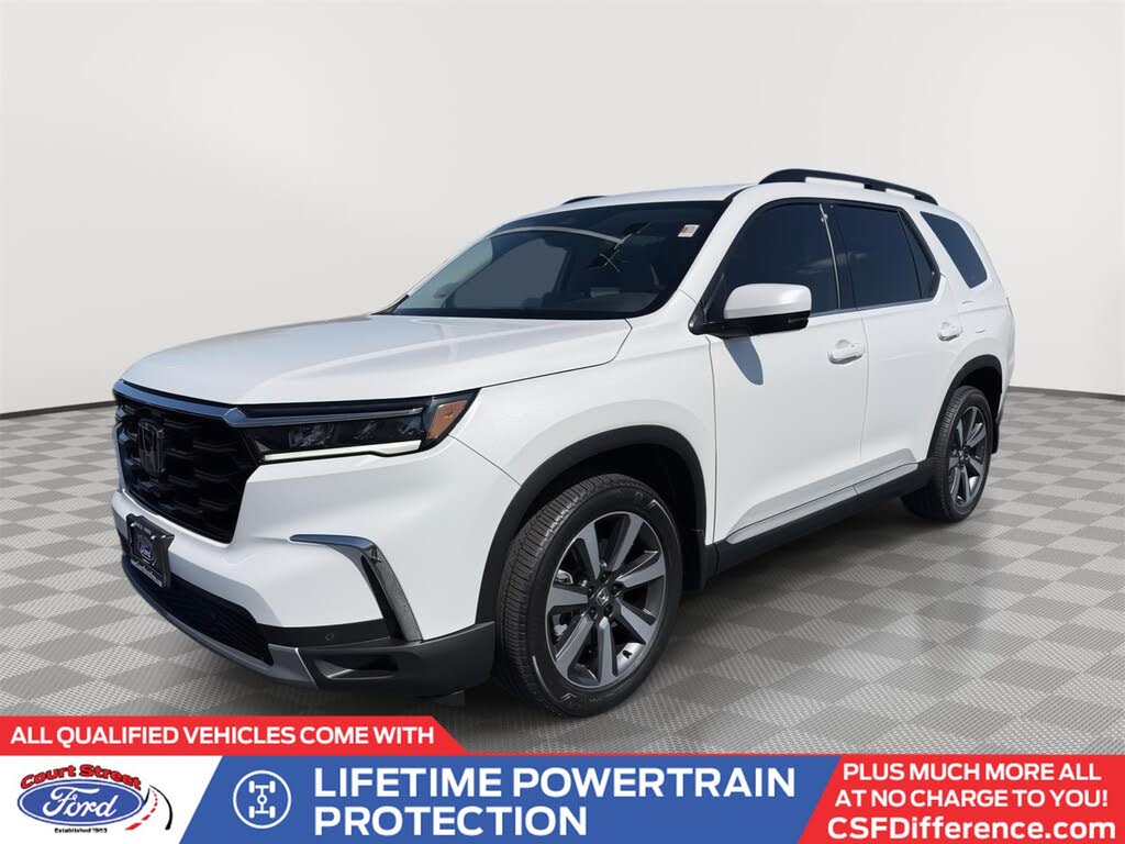 2025 Honda Pilot Touring AWD