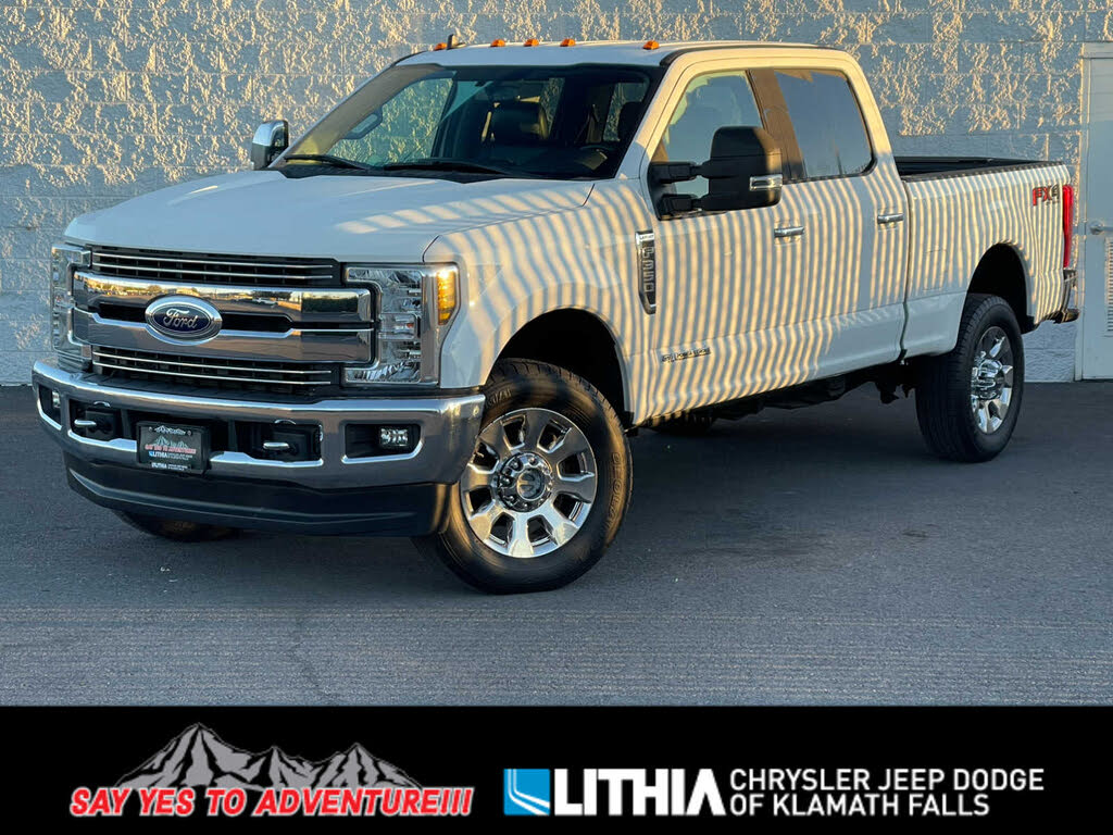 2019 Ford F-350 Super Duty Lariat Crew Cab 4WD