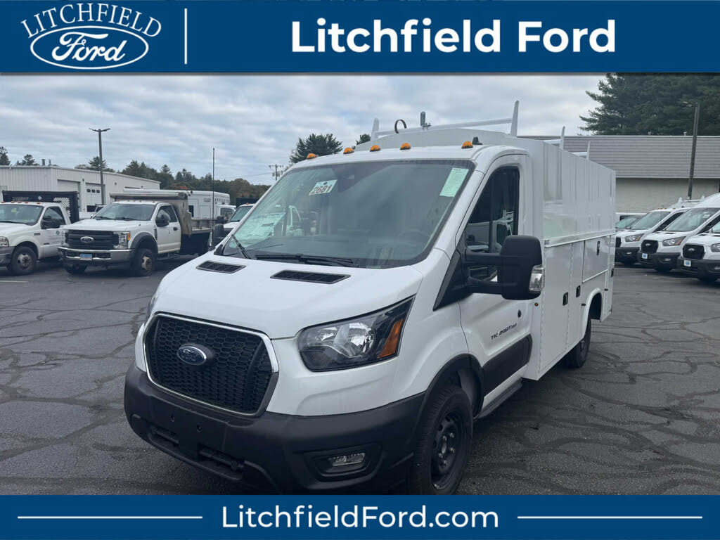 2025 Ford Transit Chassis 350 138 Cutaway RWD