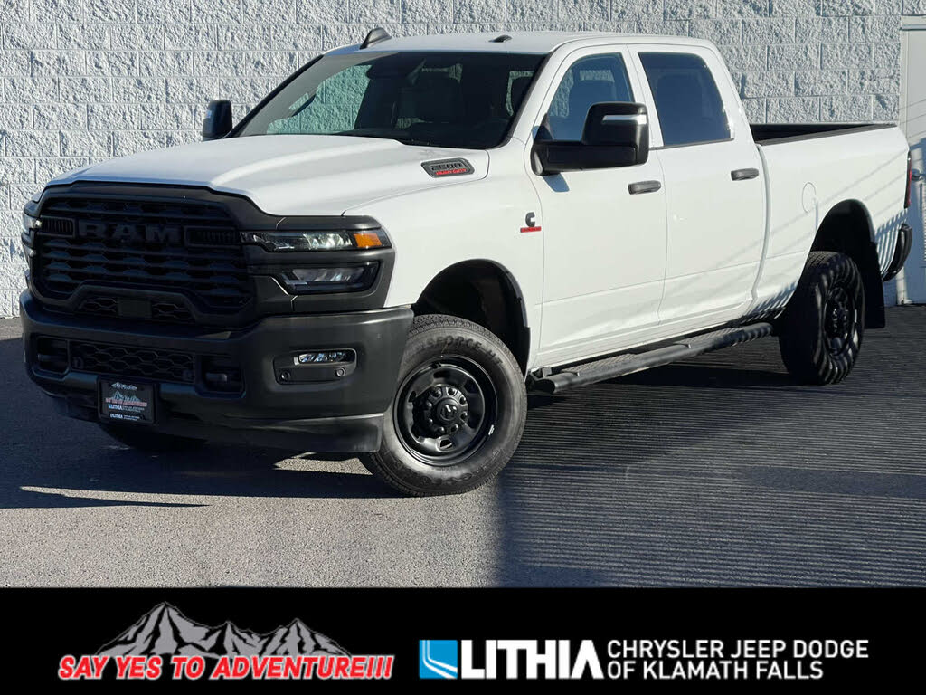 2026 RAM 2500 Tradesman Crew Cab 4WD