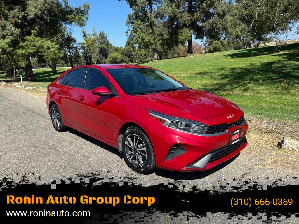 2023 Kia Forte LXS FWD