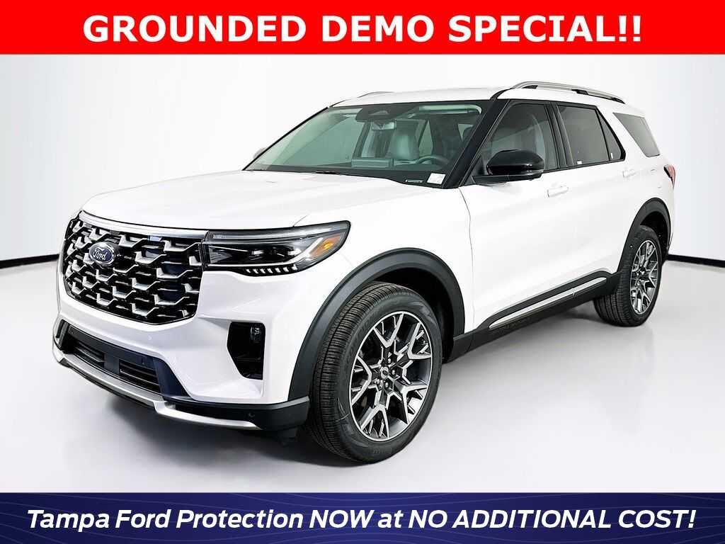 2025 Ford Explorer Platinum AWD