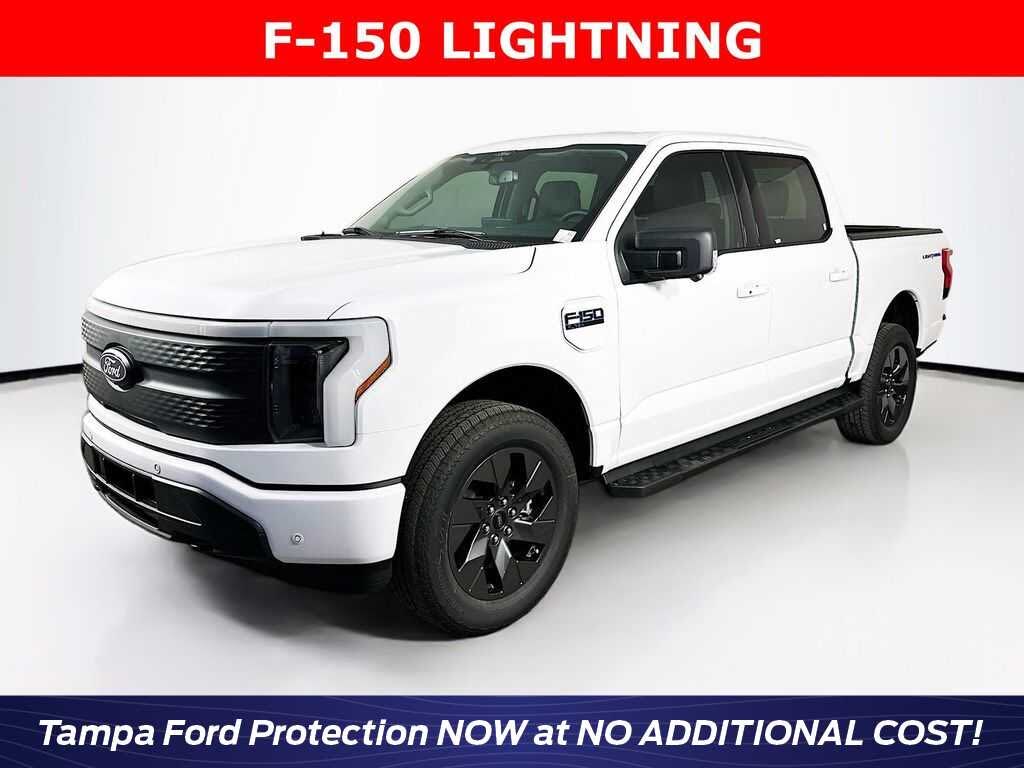 2025 Ford F-150 Lightning Flash SuperCrew AWD