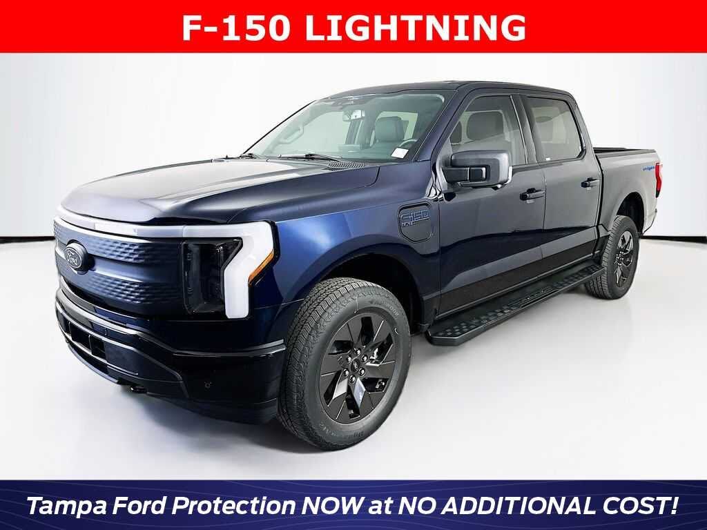 2025 Ford F-150 Lightning Flash SuperCrew AWD