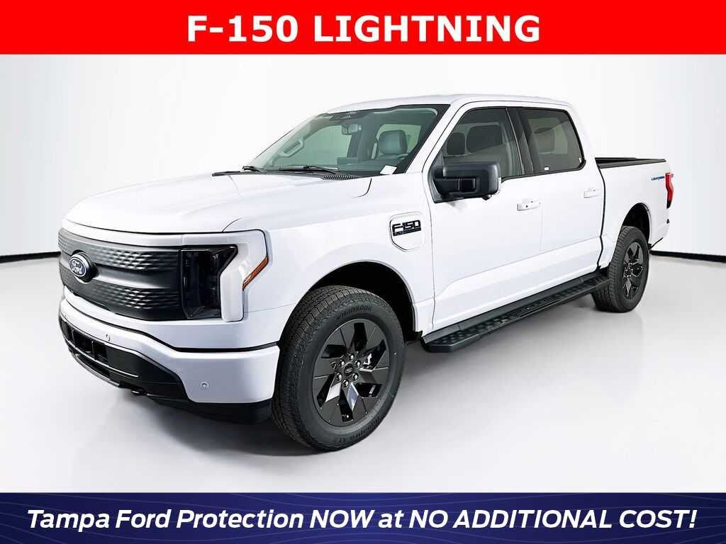 2025 Ford F-150 Lightning Flash SuperCrew AWD