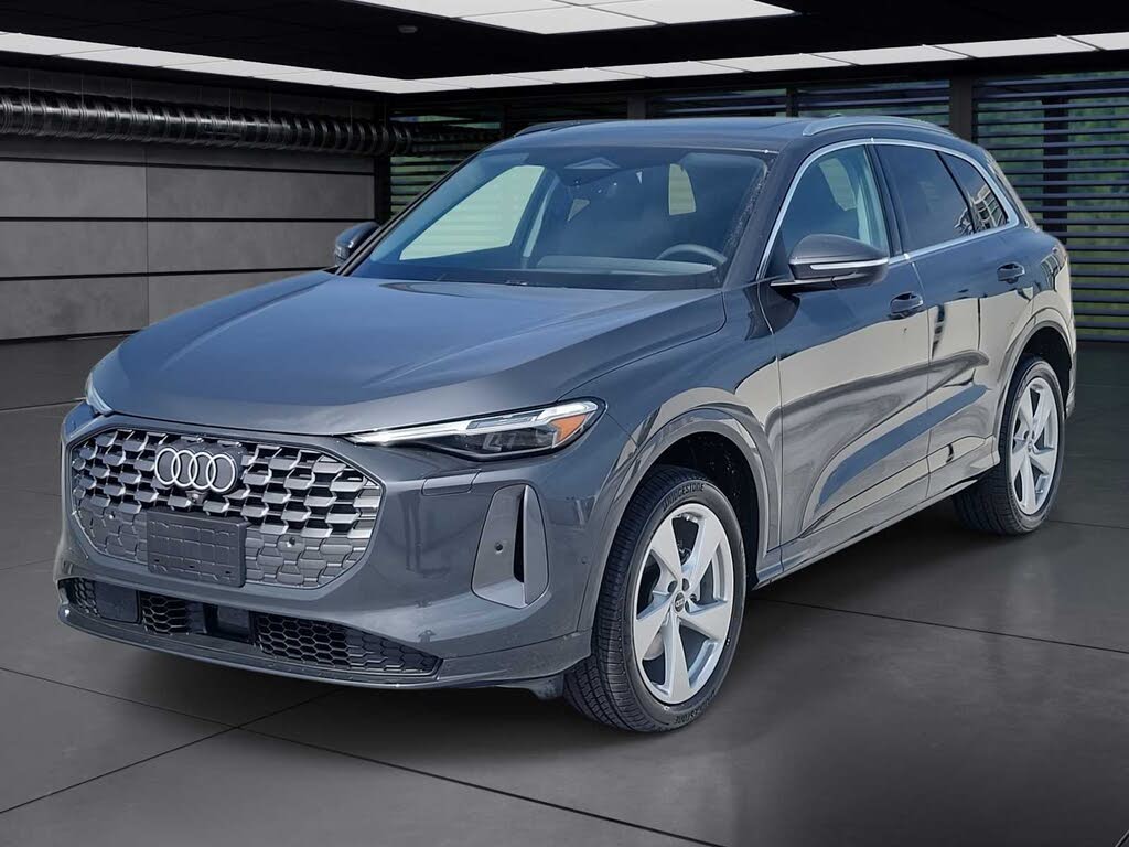 2025 Audi Q5 quattro Premium Plus 40 TFSI