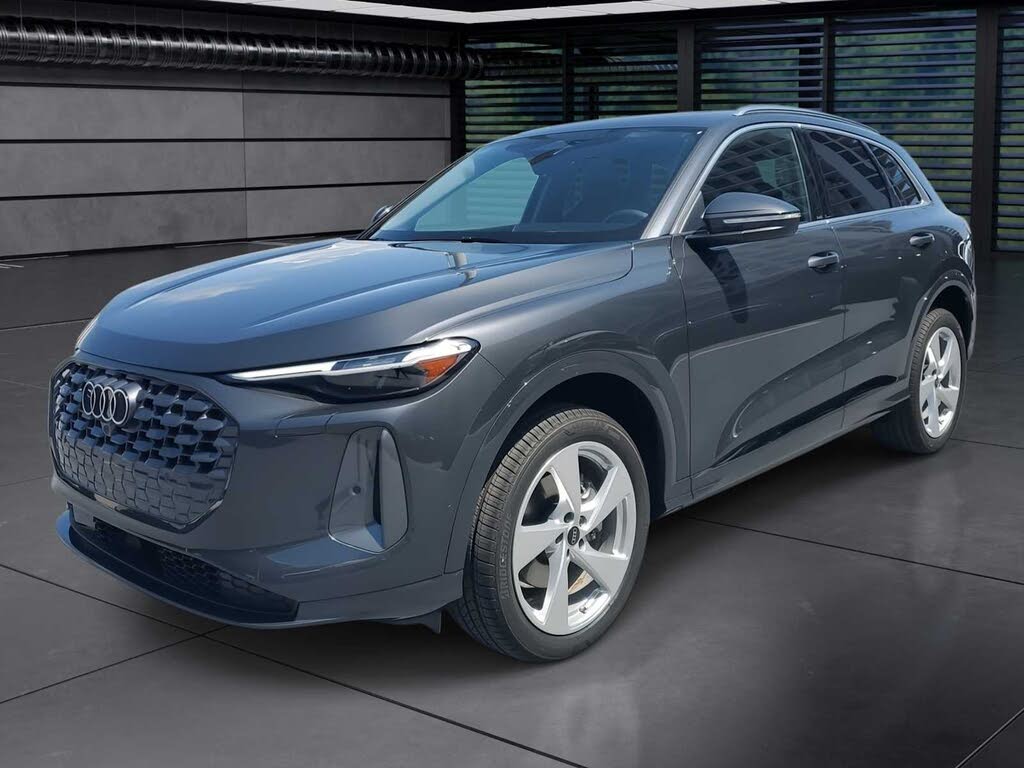 2025 Audi Q5 quattro Premium Plus 40 TFSI