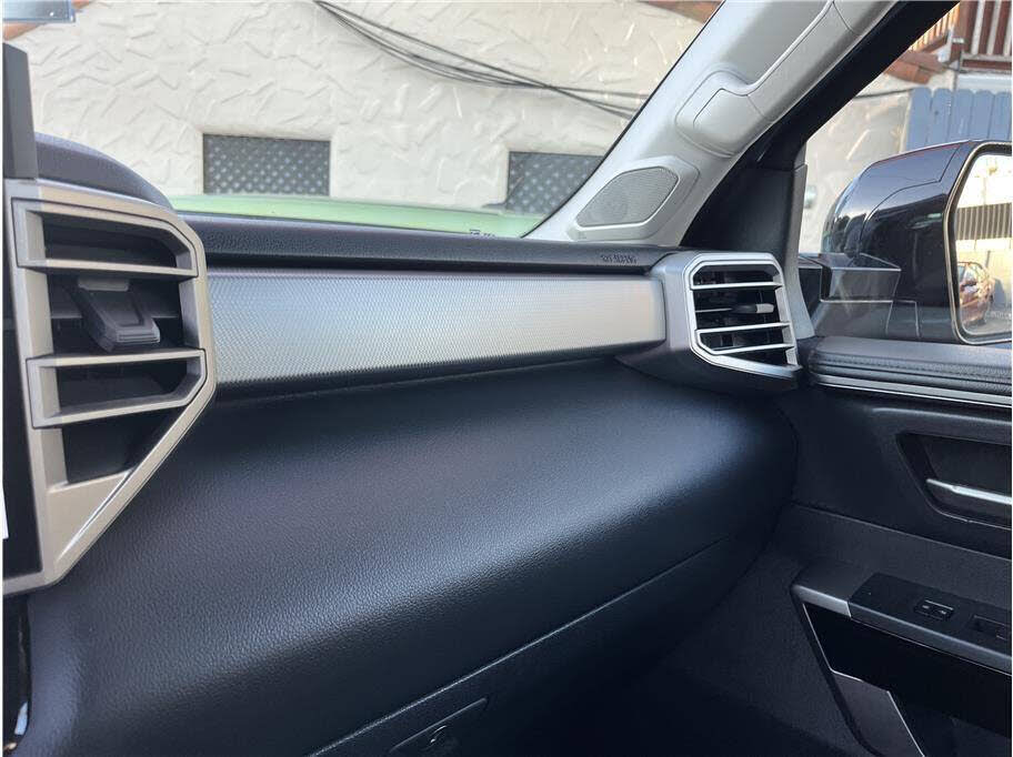 2024 Toyota Tundra Limited CrewMax Cab 4WD