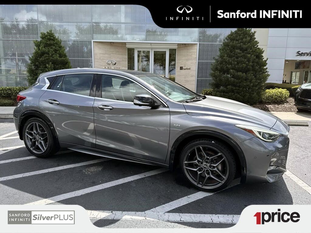 2018 INFINITI QX30 Sport FWD