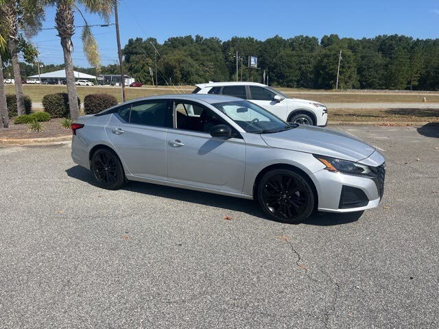 2024 Nissan Altima 2.5 SR FWD