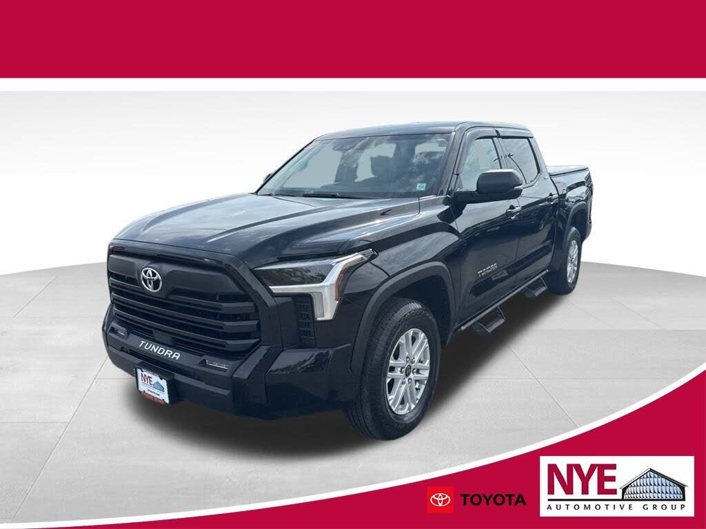 2022 Toyota Tundra SR5 CrewMax Cab 4WD