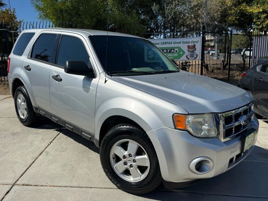 2010 Ford Escape XLS FWD