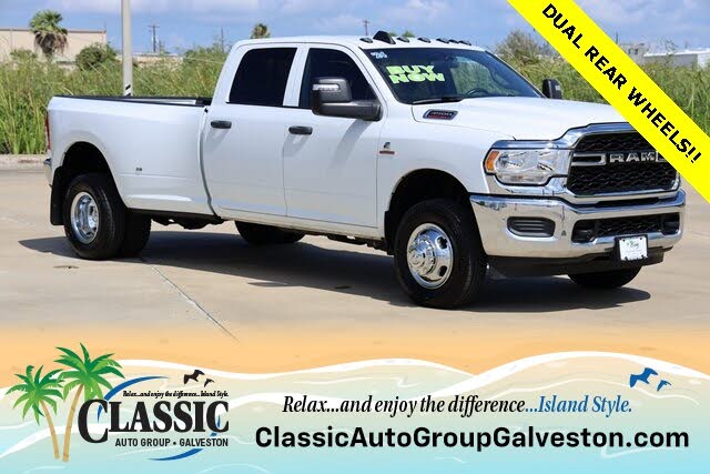 2024 RAM 3500 Tradesman Crew Cab LB DRW 4WD
