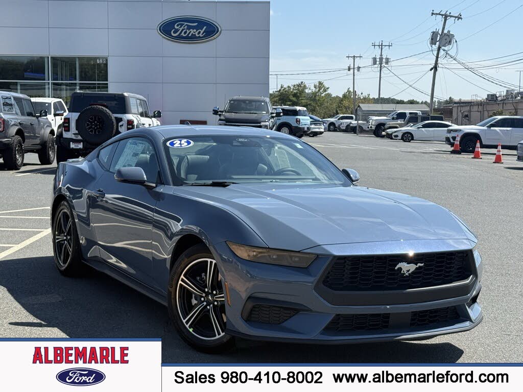 2025 Ford Mustang EcoBoost Premium Fastback RWD