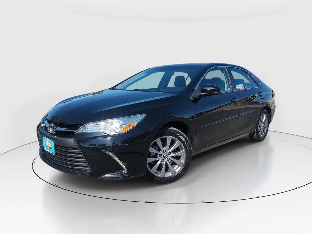2016 Toyota Camry XLE