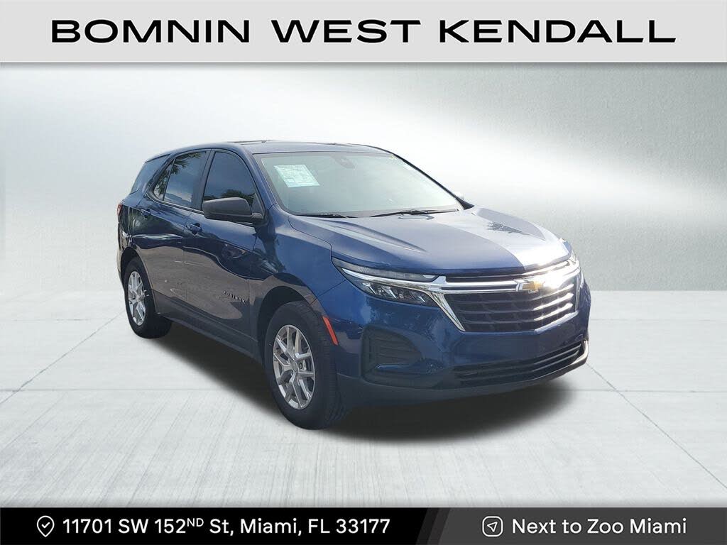2022 Chevrolet Equinox LS FWD with 1LS