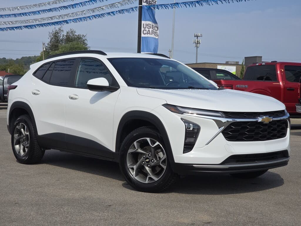 2024 Chevrolet Trax LT FWD