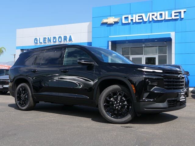 2026 Chevrolet Traverse LT FWD