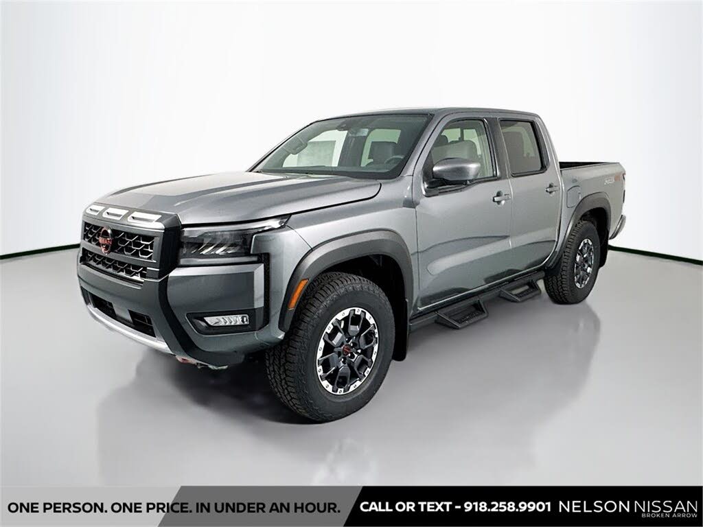 2026 Nissan Frontier PRO-4X Crew Cab 4WD