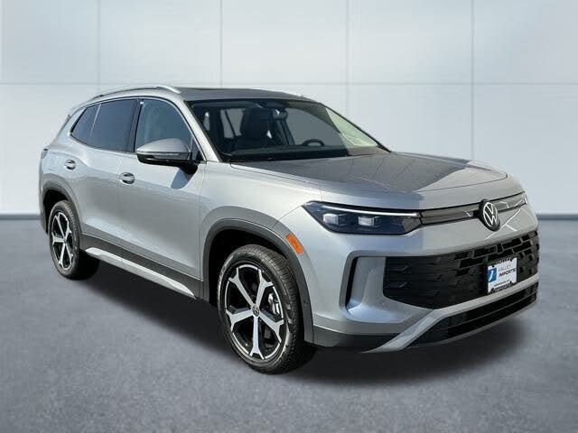 2025 Volkswagen Tiguan SE 4Motion