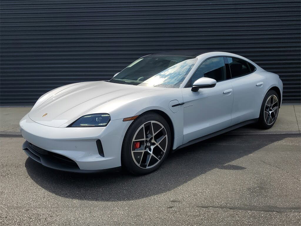 2025 Porsche Taycan