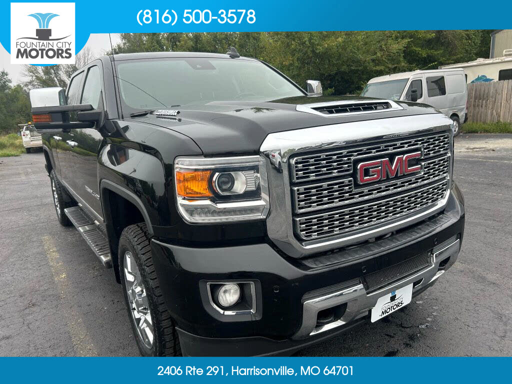 2018 GMC Sierra 2500HD Denali Crew Cab SB 4WD