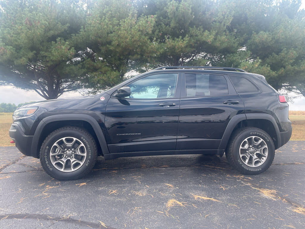 2022 Jeep Cherokee Trailhawk 4WD