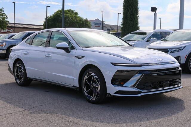 2026 Hyundai Sonata SEL Sport FWD