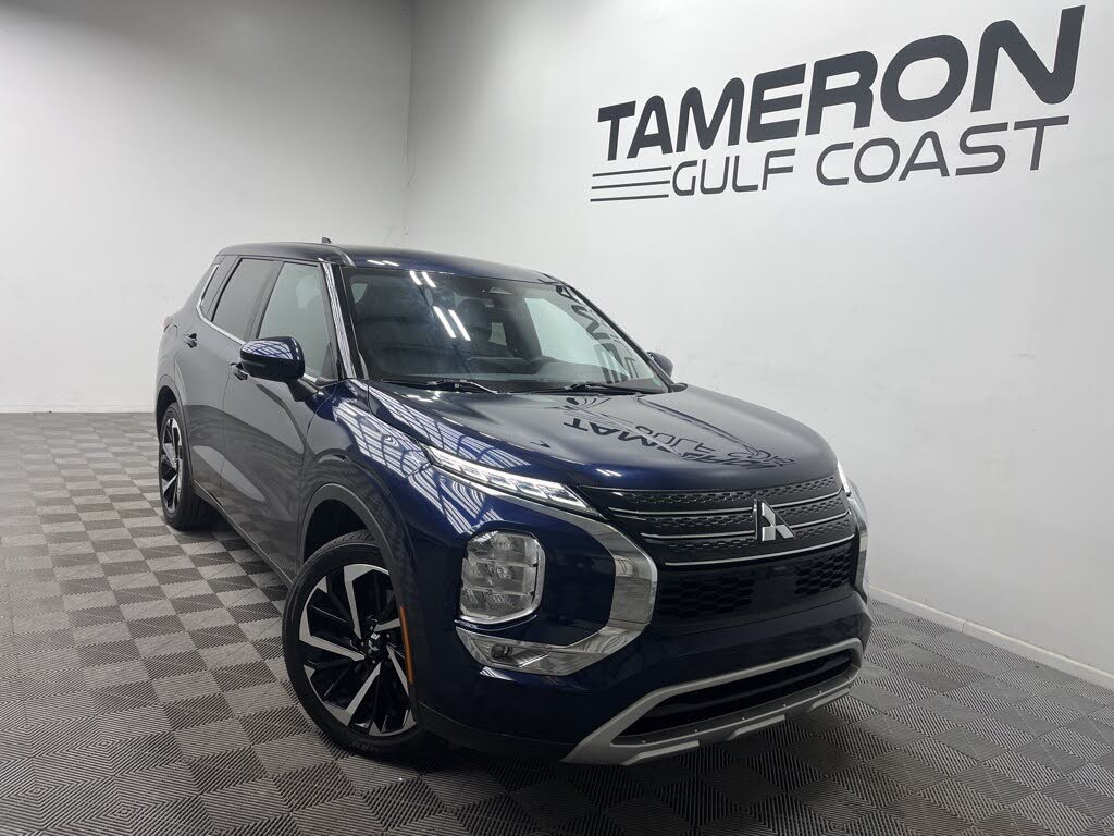 2024 Mitsubishi Outlander SE Black Edition FWD