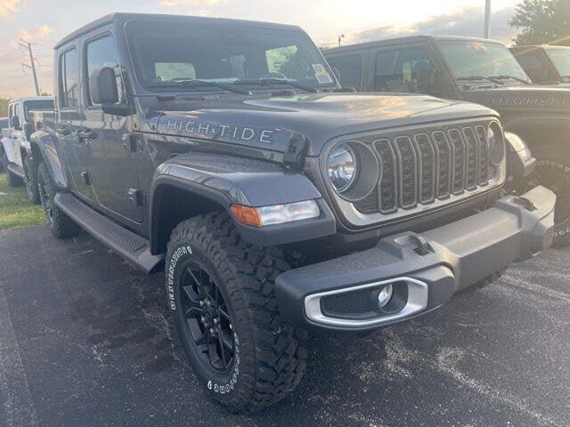 2025 Jeep Gladiator Sport Crew Cab 4WD