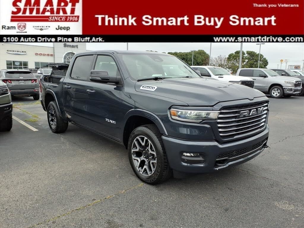 2026 RAM 1500 Laramie Crew Cab 4WD