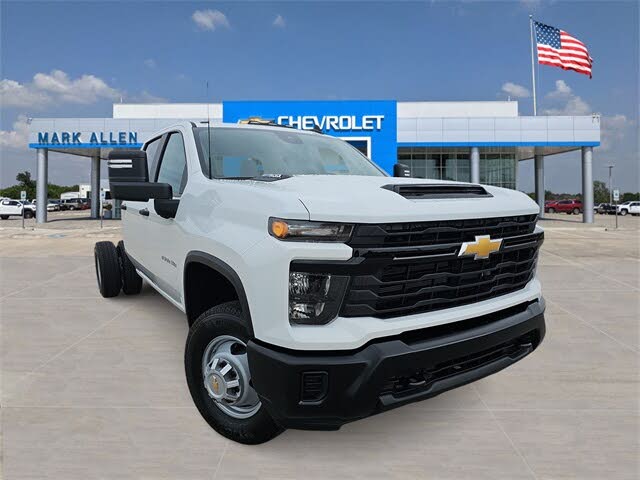2026 Chevrolet Silverado 3500HD Work Truck Crew Cab LB 4WD