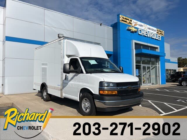 2024 Chevrolet Express Chassis 3500 Cutaway 139