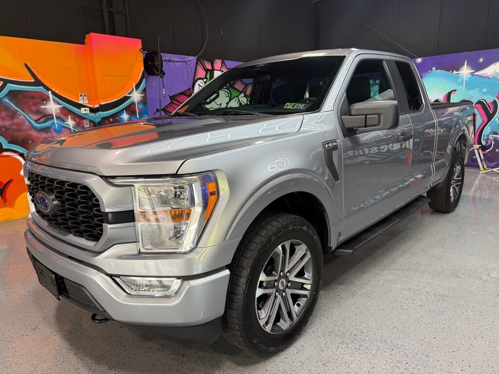 2022 Ford F-150 XL SuperCab 4WD