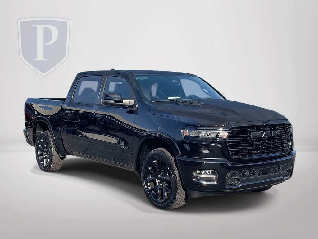 2026 RAM 1500 Laramie Crew Cab 4WD