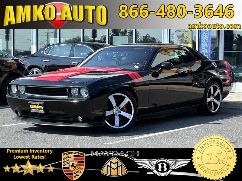 2012 Dodge Challenger SRT8 392 RWD